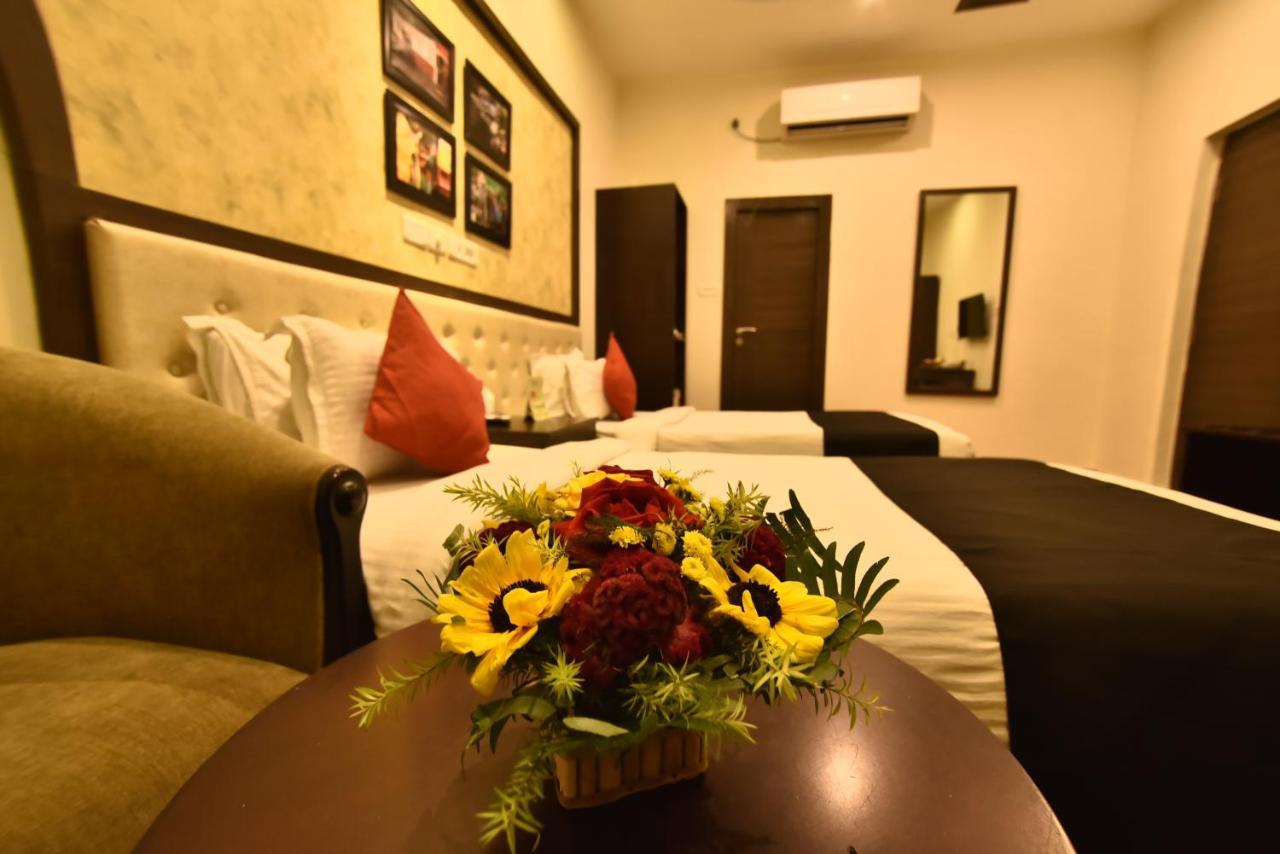 Casa Broadway-A Boutique Hotel كولكاتا المظهر الخارجي الصورة